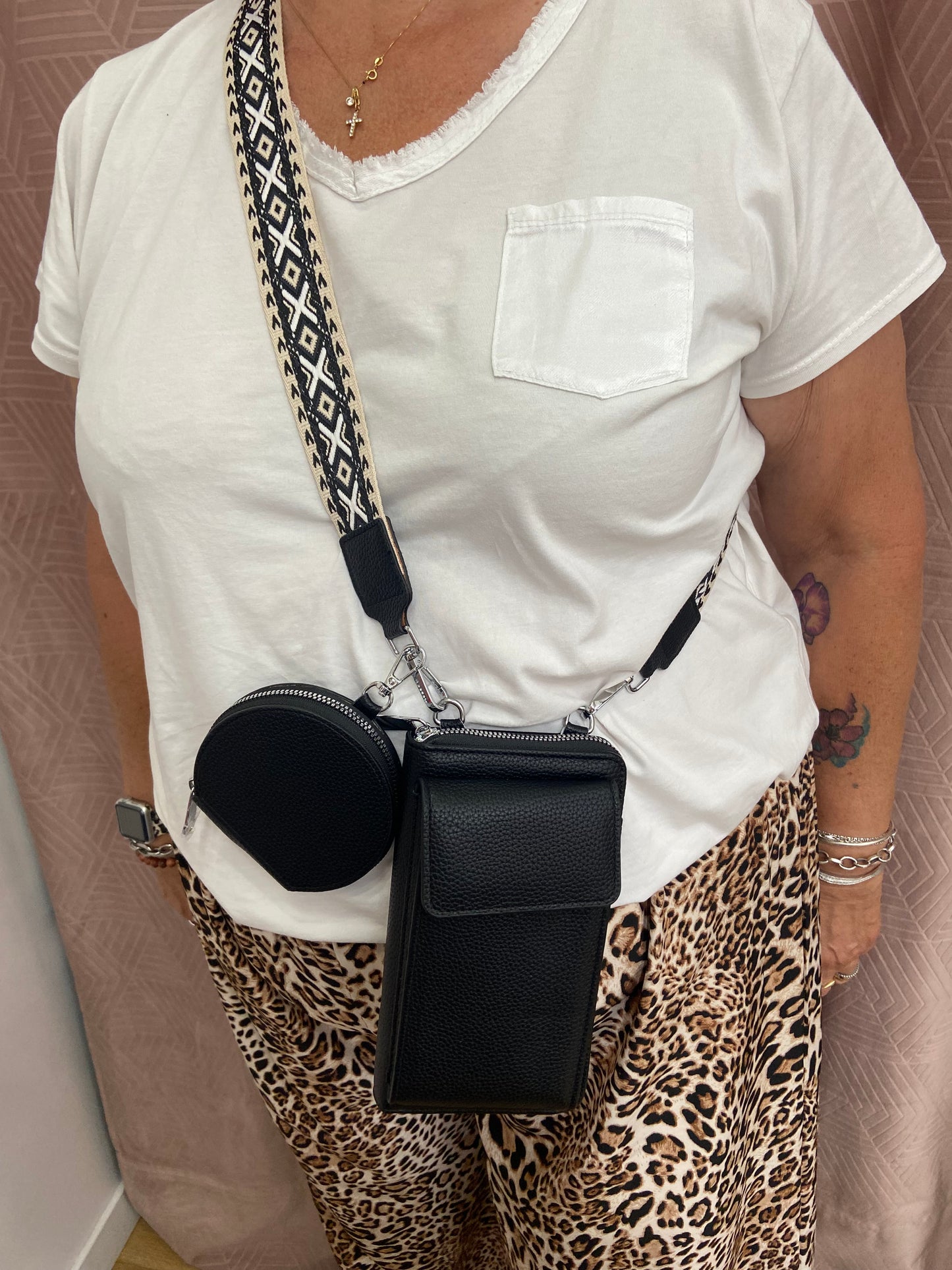 Pochette noire TÉLÉPHONE