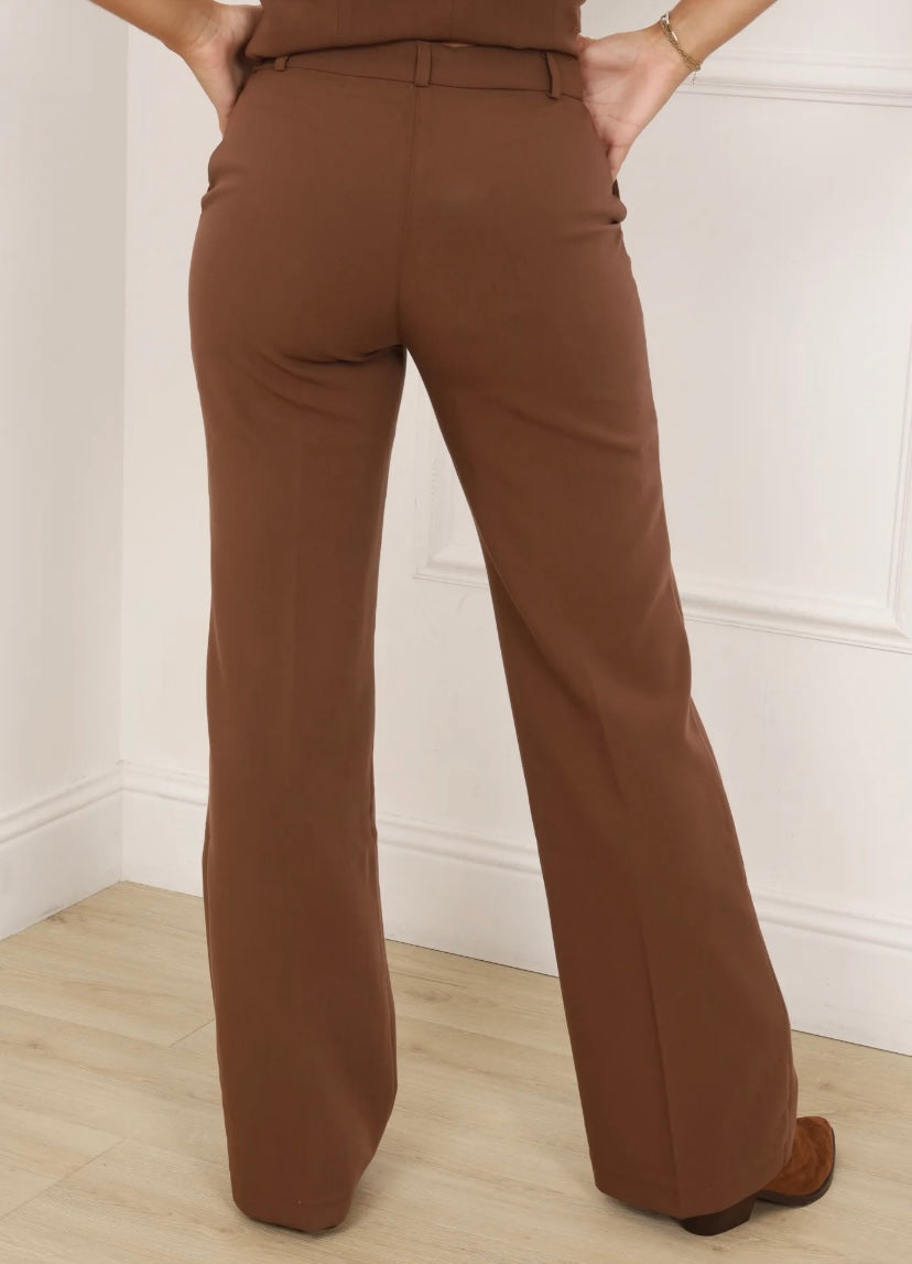 Pantalon choco STAR