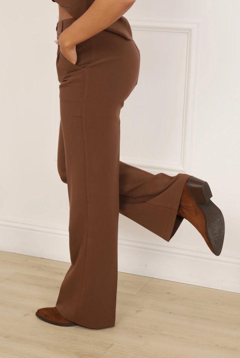 Pantalon choco STAR