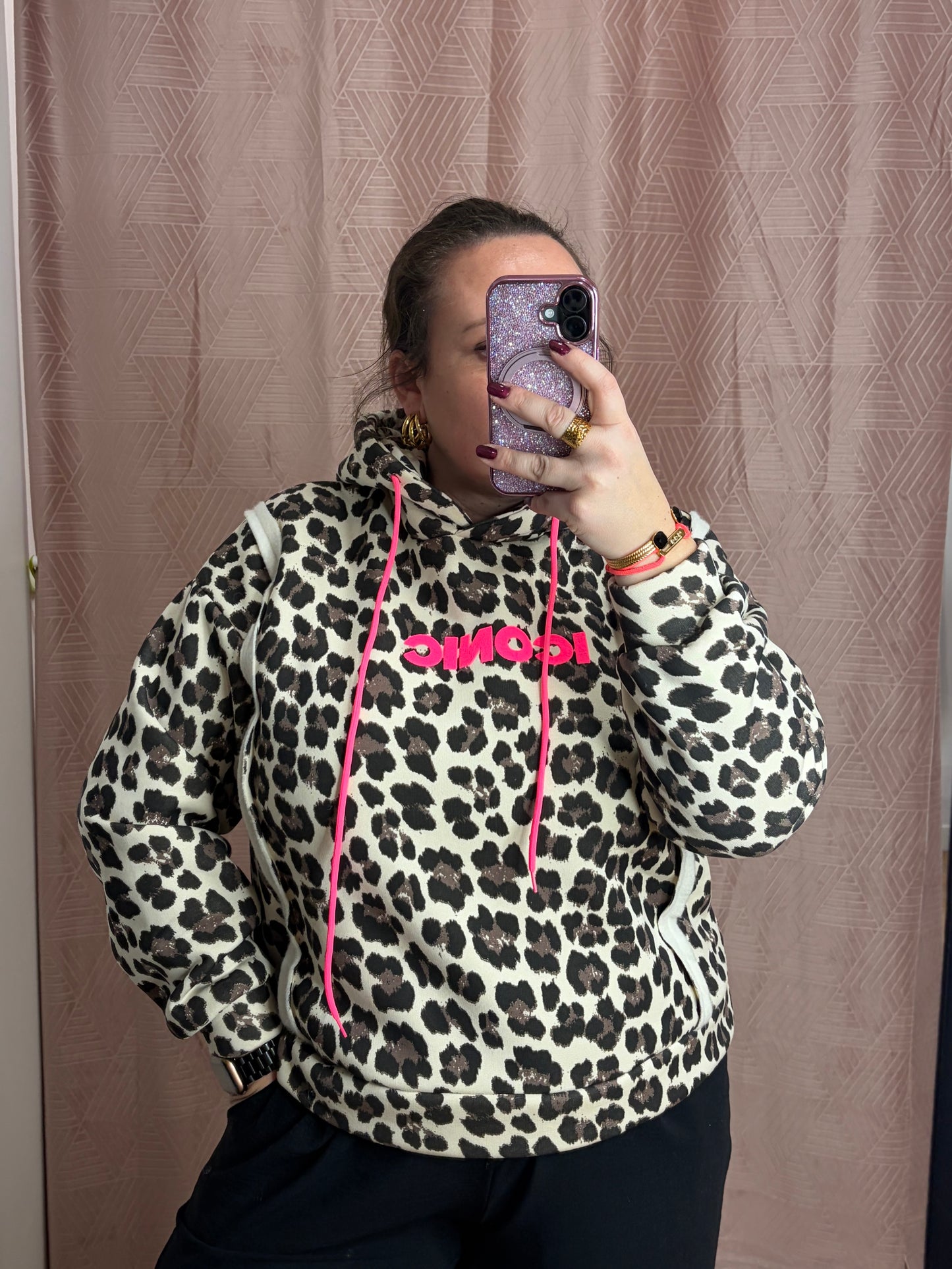 Sweat ICONIC