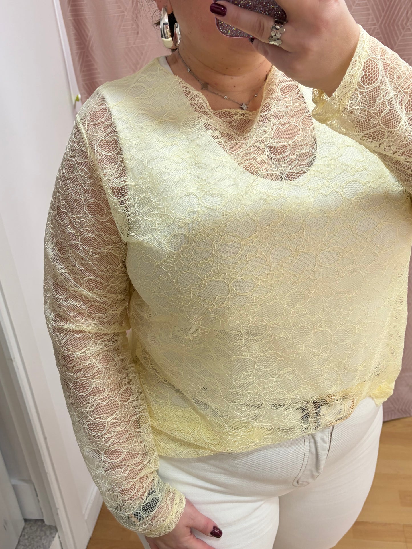 Top jaune dentelle
