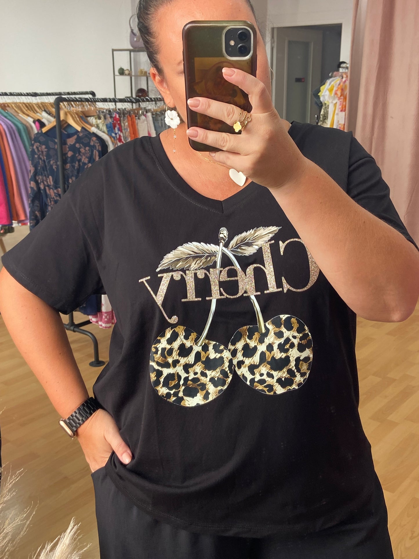 Teeshirt noir CHERRY